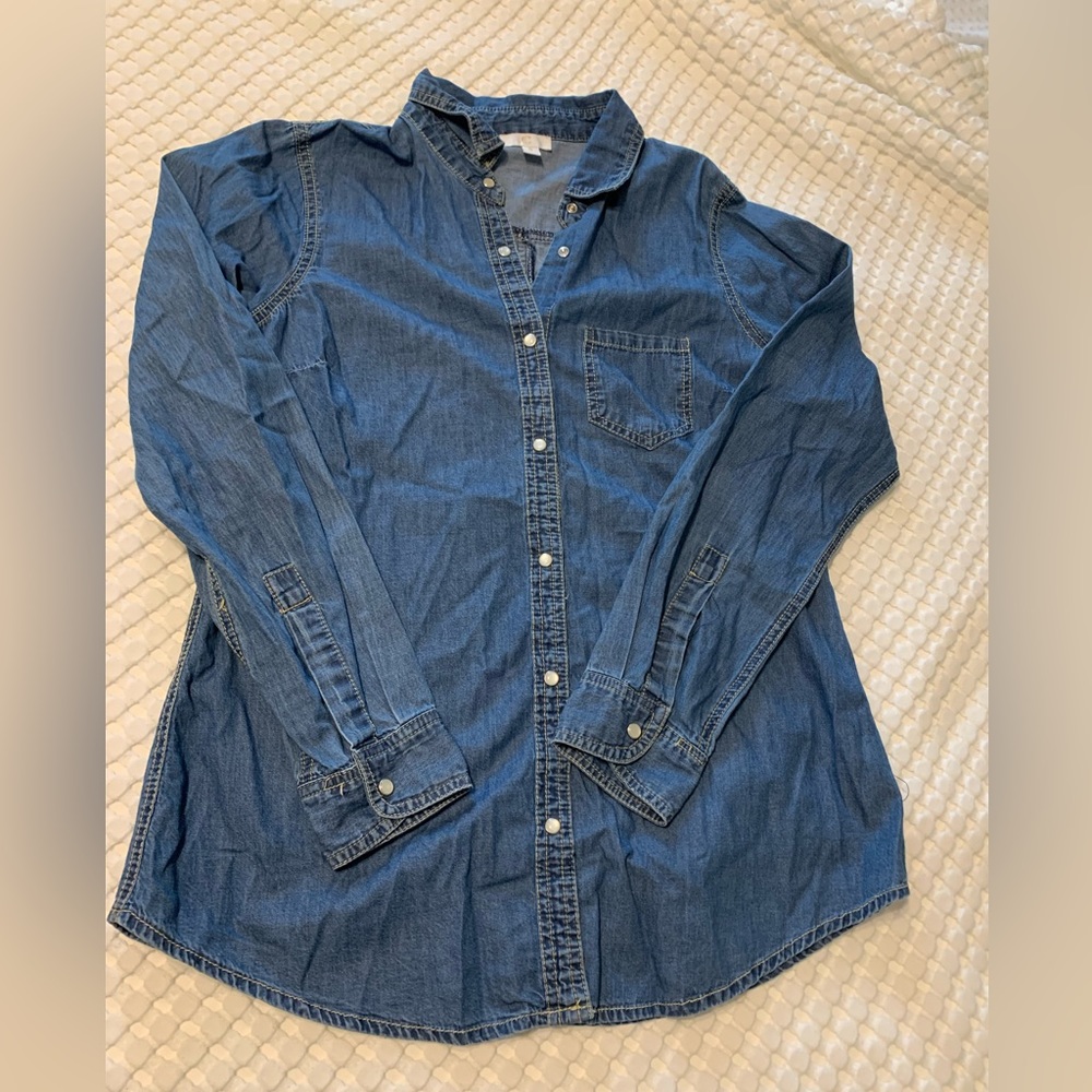 Denim pearl snap shirt